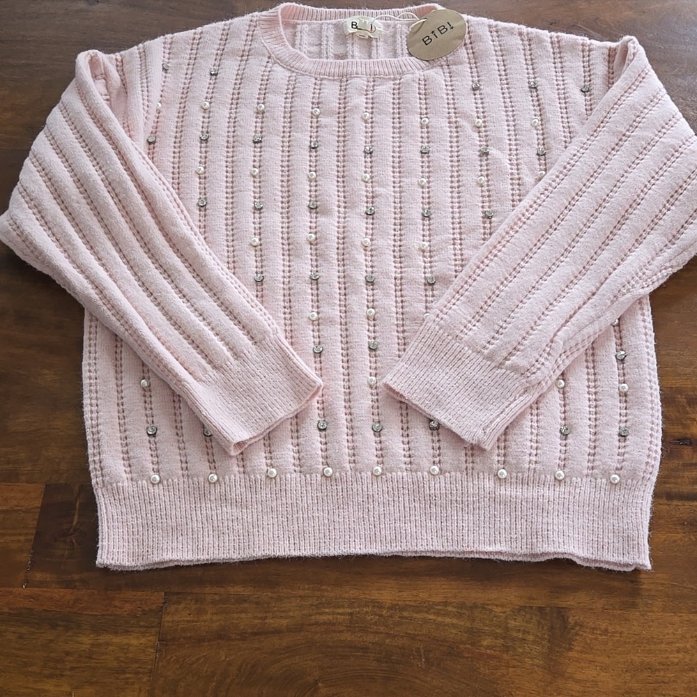 NWT BiBi Oversized Pale Pink Pearl And Rhinestone Embellished Sweater Size Small